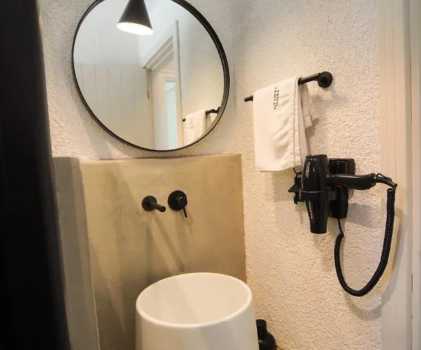 أجنحة ألب ماندالين