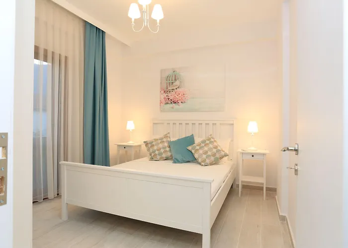 أجنحة ألب ماندالين *