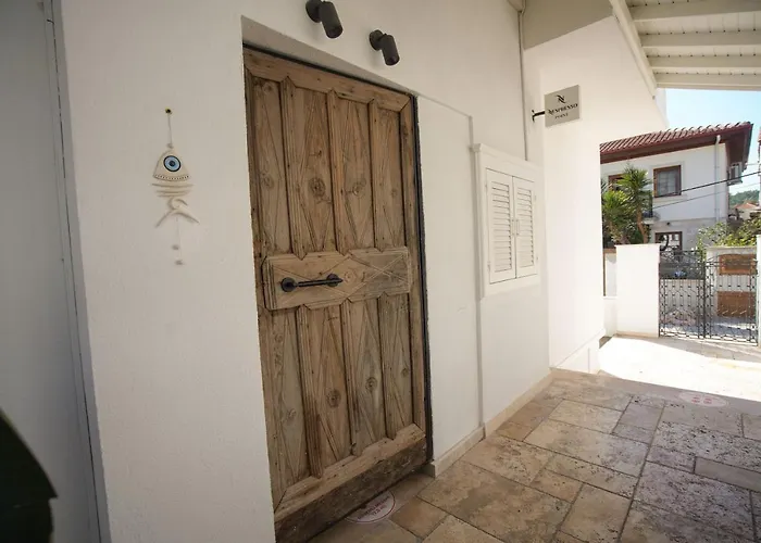 Alp Mandalin Akyaka (Mugla)